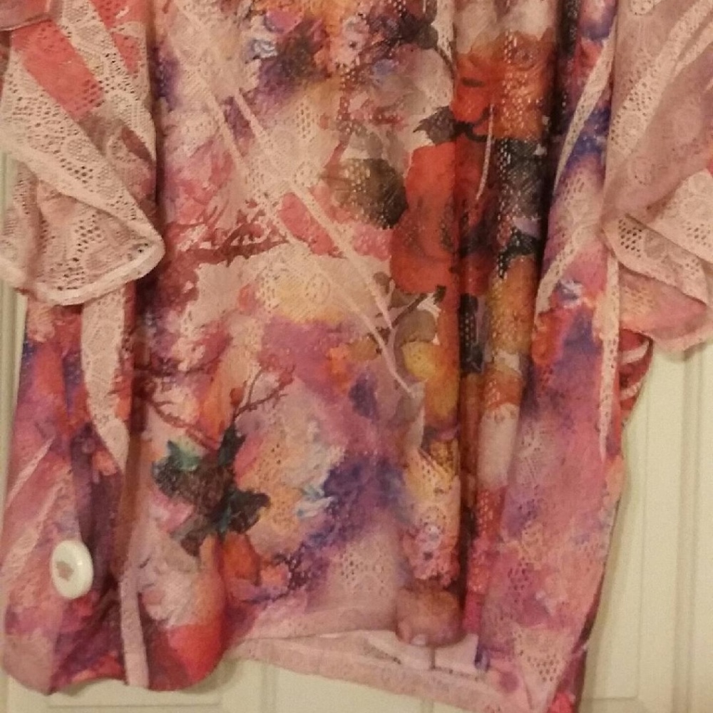 Blouse, tunic, tops - Picture 2 of 6